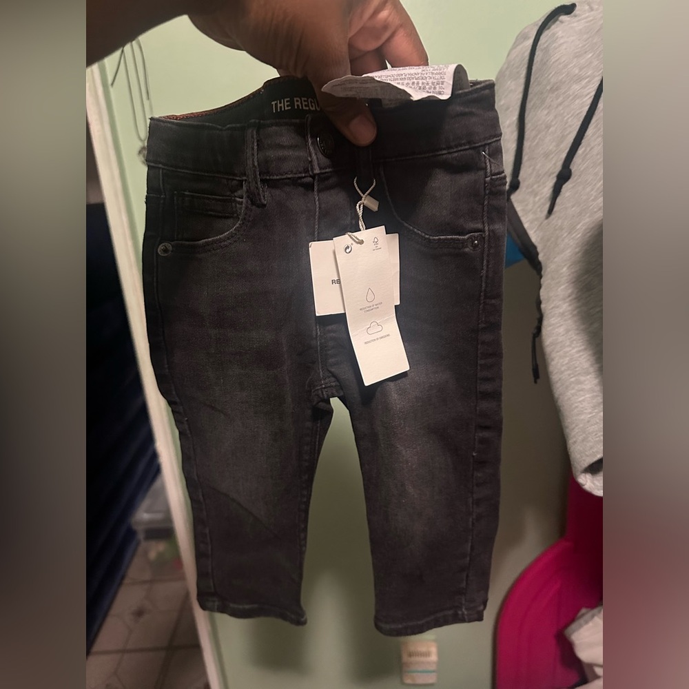 Zara Black Regular Denim Pants
